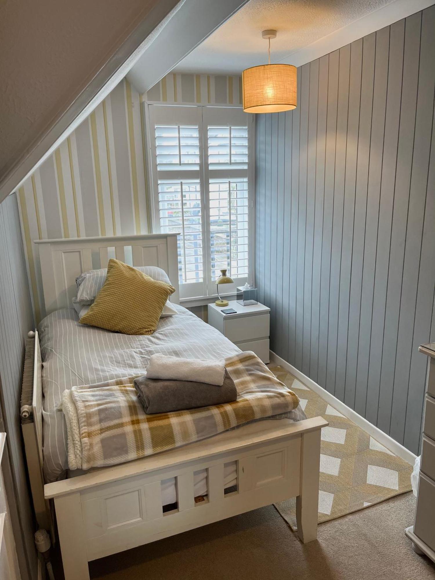 Camelot Guest House Falmouth Buitenkant foto