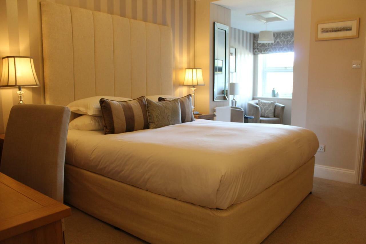 Camelot Guest House Falmouth Buitenkant foto